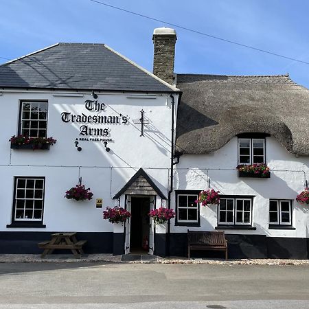 The Tradesmans Arms Bed & Breakfast Kingsbridge  Eksteriør bilde